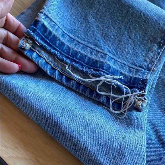 Old Navy Women's Boyfriend Jeans - Faded Gray - Picture 4 of 5